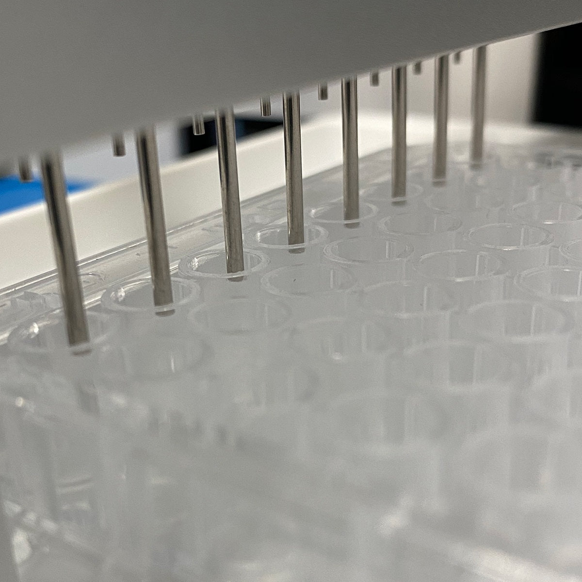 SmartWasher™ 96 Microplate Washer for 96 Well Plates, manifolds not included, 115V